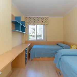 apartamento-port-canigo-bajo-vista-piscina.catalonia-hotels.com/