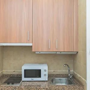Céntrico En Calle Carreteria - Appartement